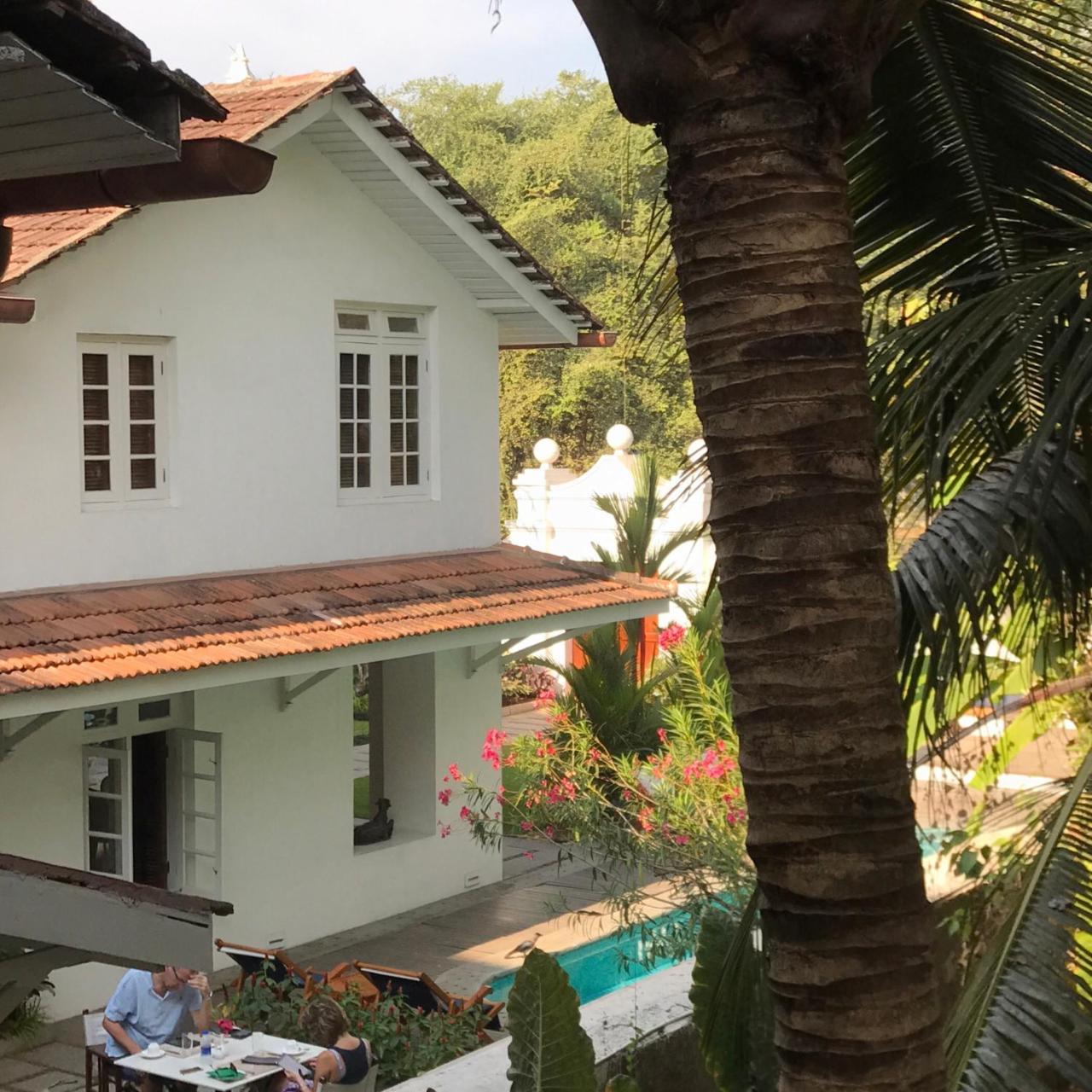 Le Colonial 1506 - Exclusive Luxury Hideaway Hotel Kochi Exterior photo