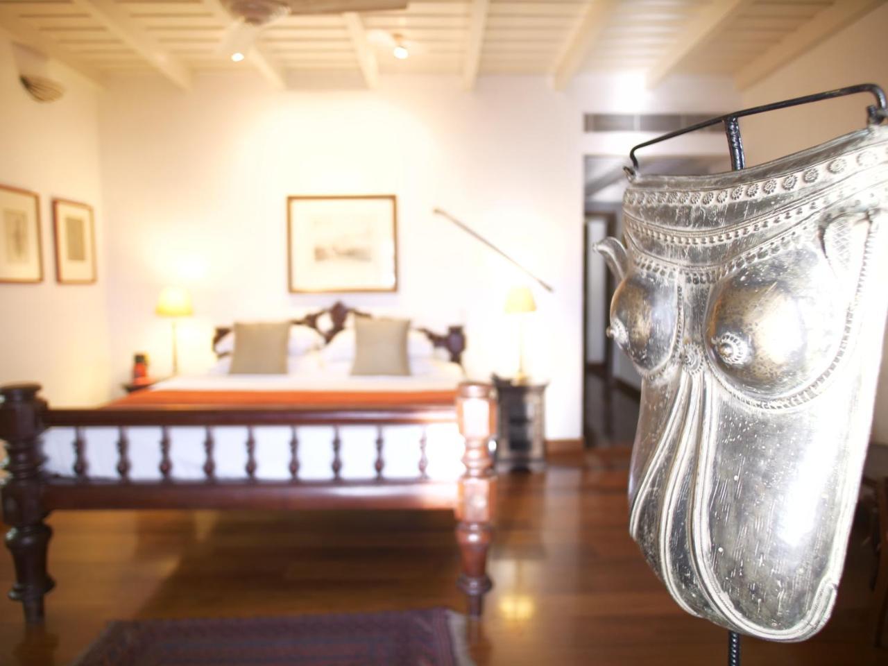 Le Colonial 1506 - Exclusive Luxury Hideaway Hotel Kochi Exterior photo