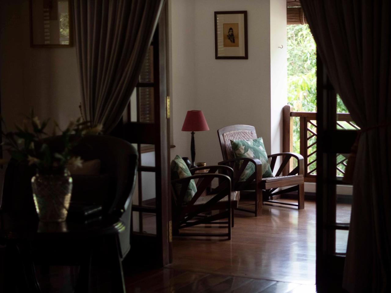 Le Colonial 1506 - Exclusive Luxury Hideaway Hotel Kochi Exterior photo