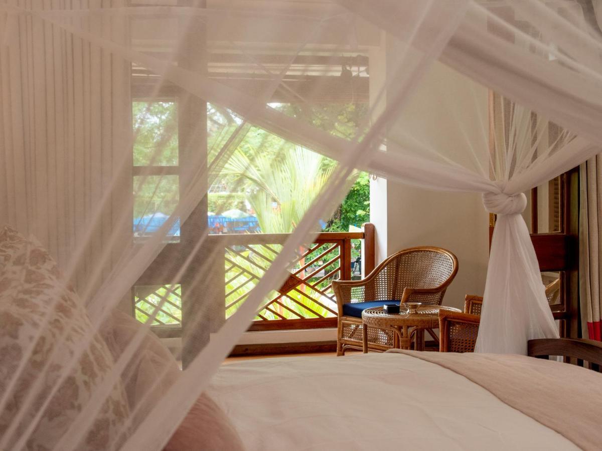 Le Colonial 1506 - Exclusive Luxury Hideaway Hotel Kochi Exterior photo