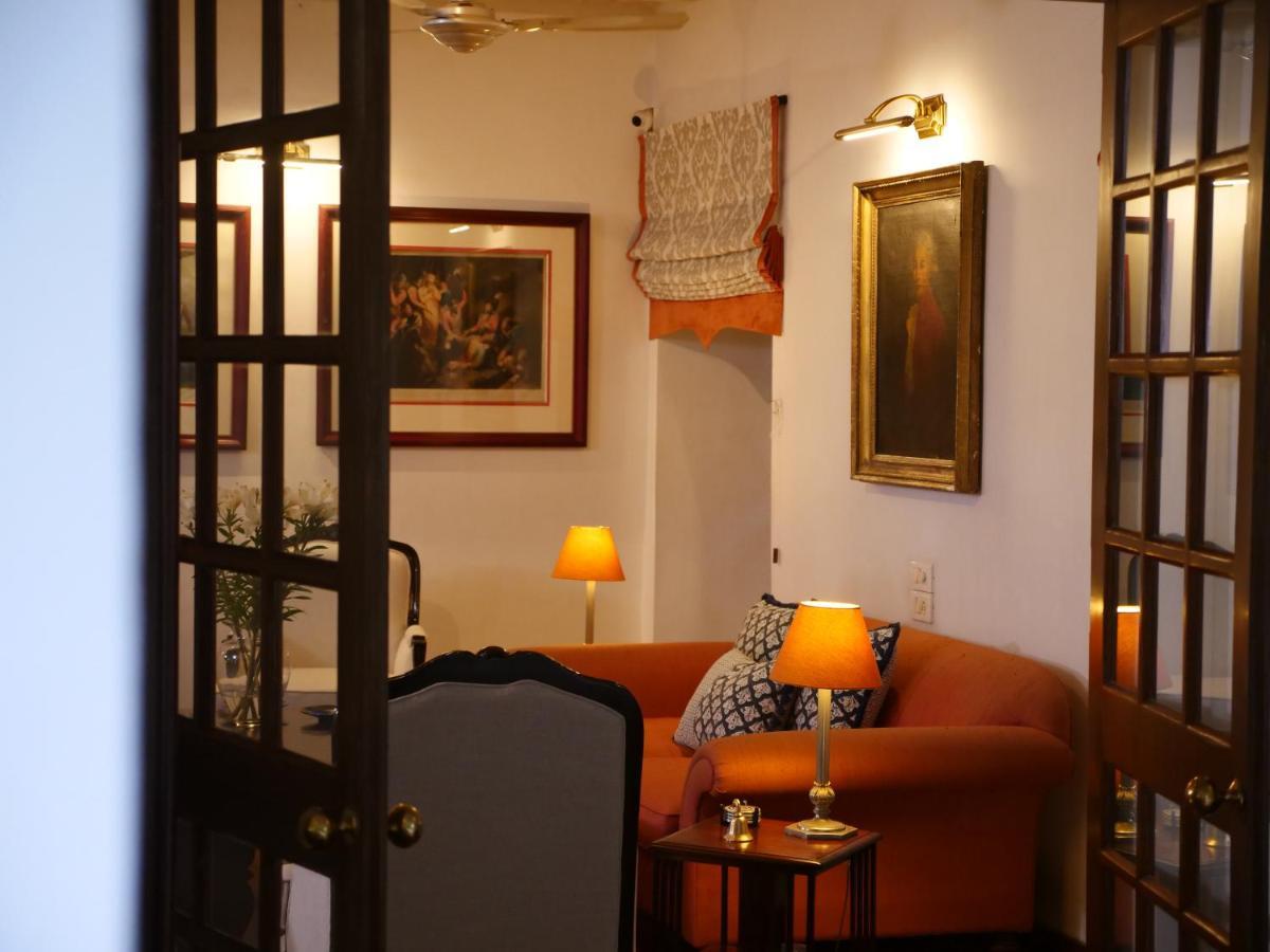 Le Colonial 1506 - Exclusive Luxury Hideaway Hotel Kochi Exterior photo